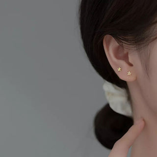 Mini Flower Stiftörhängen 925 Silver 18K Guldpläterad