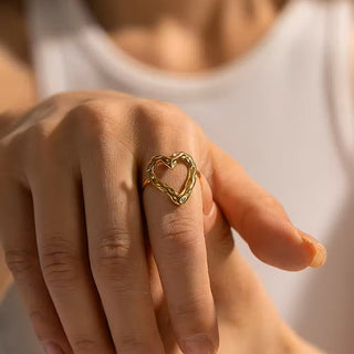 Hamrad Heart Ring 18K Guldpläterad