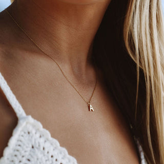 Bokstäv Halsband 18K Guldpläterad