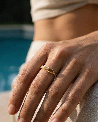 Elegant Zirconia Ring 925 Silver 18K Guldpläterat