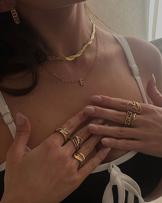 Bokstäv Halsband 18K Guldpläterad