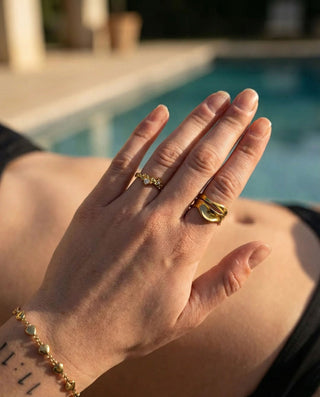 Elegant Aesthetic Ring 18K Guldpläterat