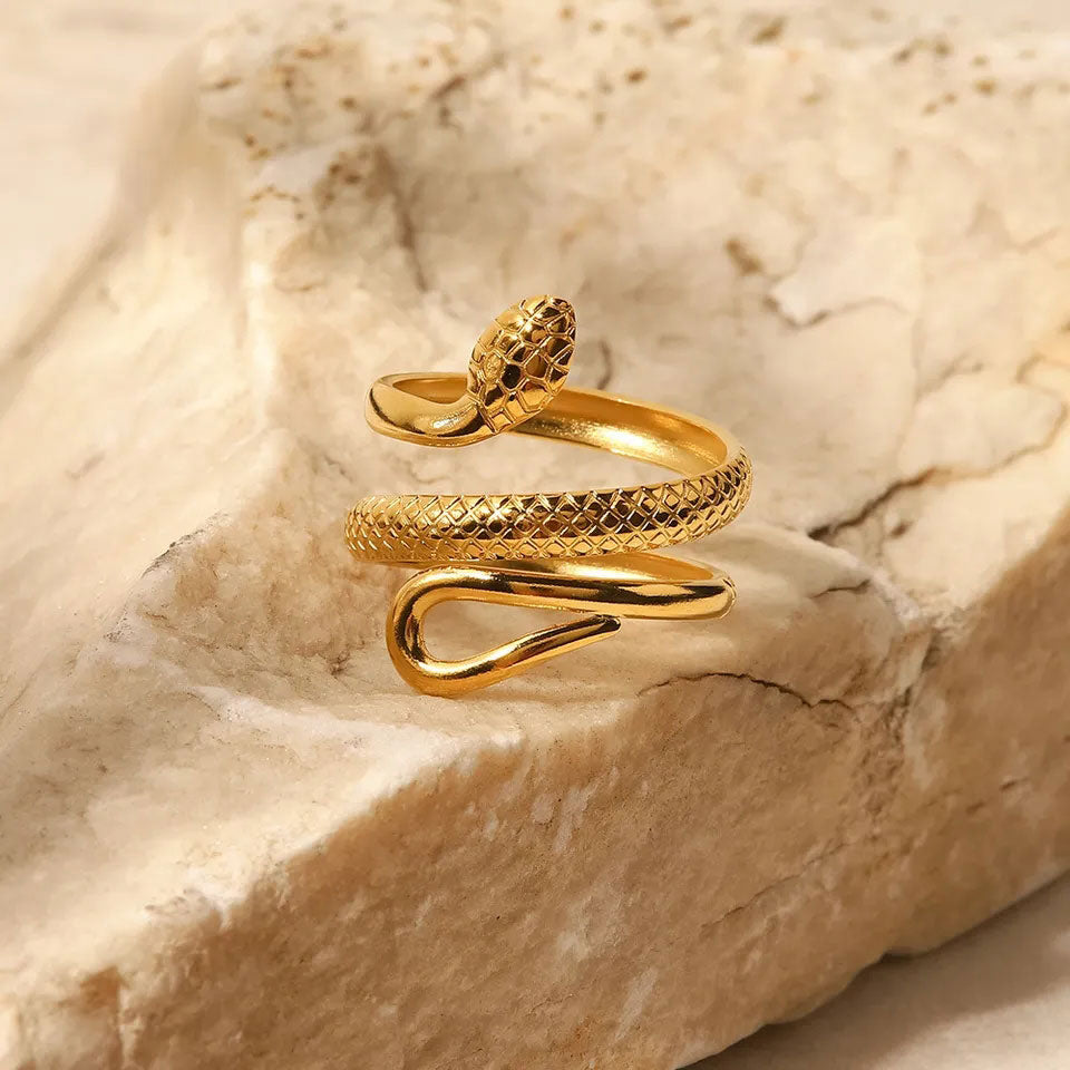 Snake Texture Ring 18K Guldpläterad